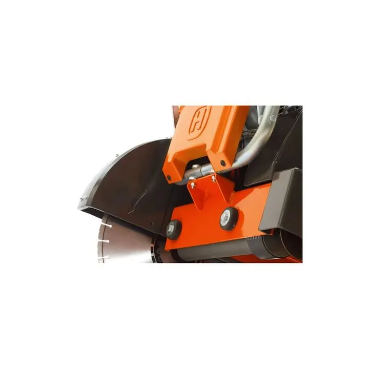 Husqvarna Construction 24in 20.8HP Petrol Engine Powered Flat Saw 2