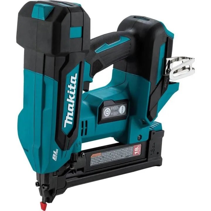 Makita 18V LXT Lithium-Ion Brushless Cordless 1/4 Inch Narrow Crown Stapler (Bare Tool)
