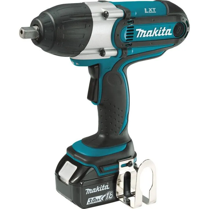 Makita 18V LXT Lithium-Ion Cordless 1/2in Square Drive Impact Wrench Kit (3.0Ah) 2