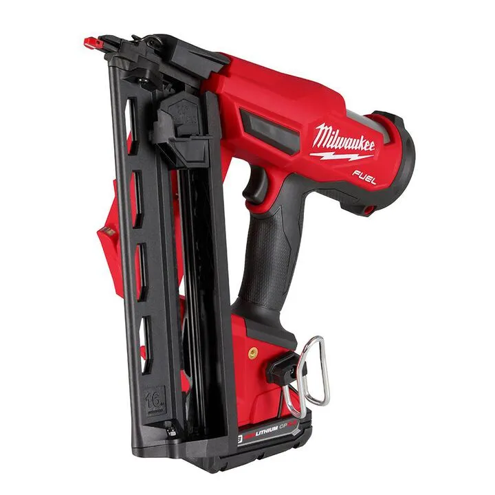 Milwaukee M18 FUEL 16 Gauge Angled Finish Nailer Kit 6