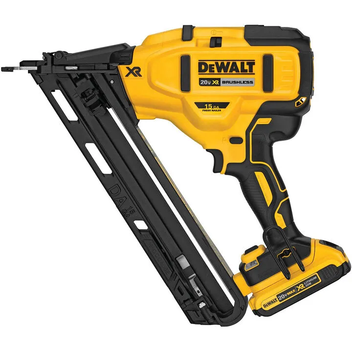 DEWALT 20V MAX XR 15 Gauge Angled Finish Nailer Kit - Professional Cordless Performance