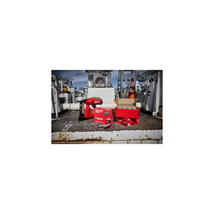 Milwaukee M18 Utility Fencing Stapler (Bare Tool) with 1.5 Inch Galvanized Staples Bundle 18
