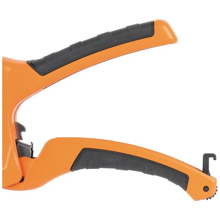 Klein Tools 1-1/4" Ratcheting PVC Cutter - Professional Plumbing Precision 6