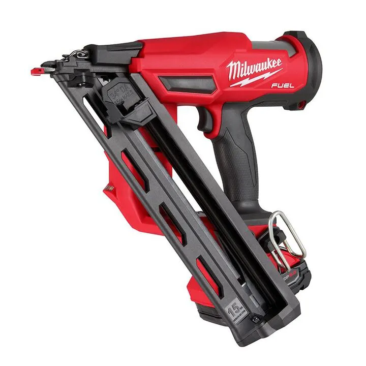 Milwaukee M18 FUEL 15 Gauge Finish Nailer Kit - Precision Cordless Performance 6